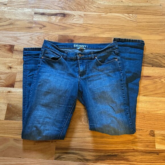 New York & Co Women Sz 8 Low Rise Skinny Leg Medium-Dark Wash Stretch Jeans - Picture 1 of 7